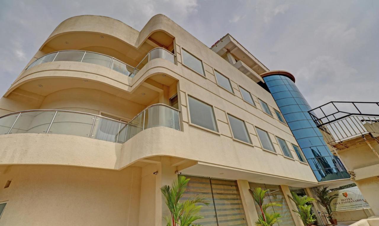 Treebo Tryst Sreepadmanabha Balaramapuram Hotel Kovalam Luaran gambar